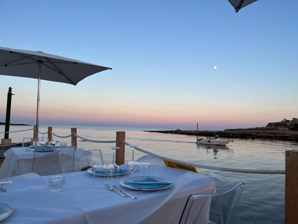 Villa Con Piscina Al Mare Ognina Exterior foto
