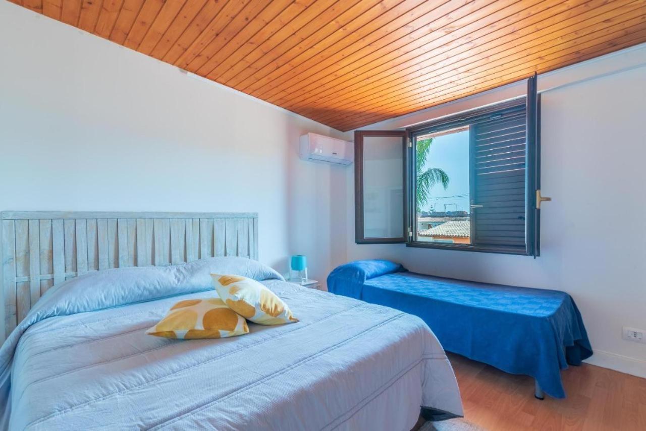 Villa Con Piscina Al Mare Ognina Exterior foto